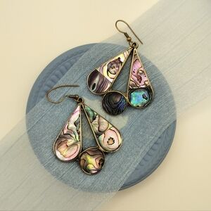 Vintage ALPACA MEXICO Signed Elegant Abalone Shell Teardrop Earrings